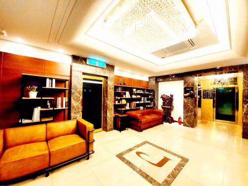 uneed business hotel
