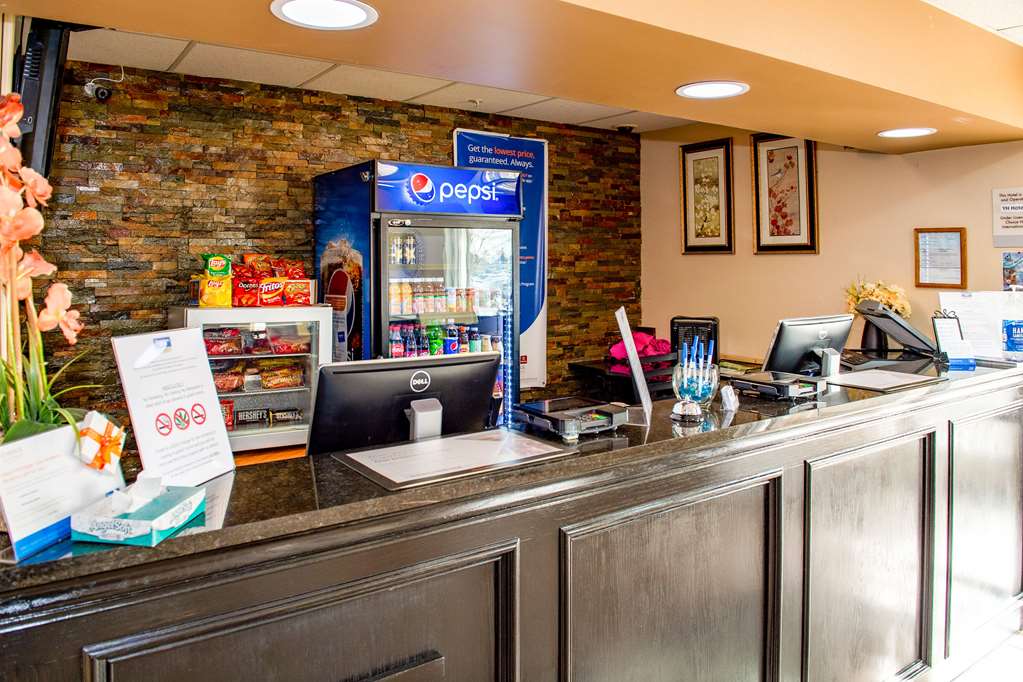 rodeway inn central colorado springs