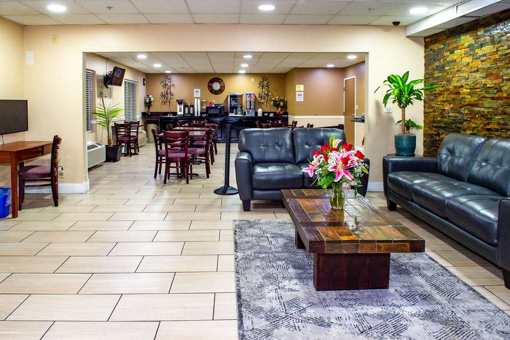 rodeway inn central colorado springs