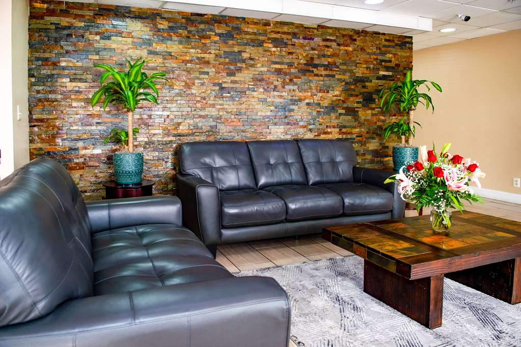 rodeway inn central colorado springs