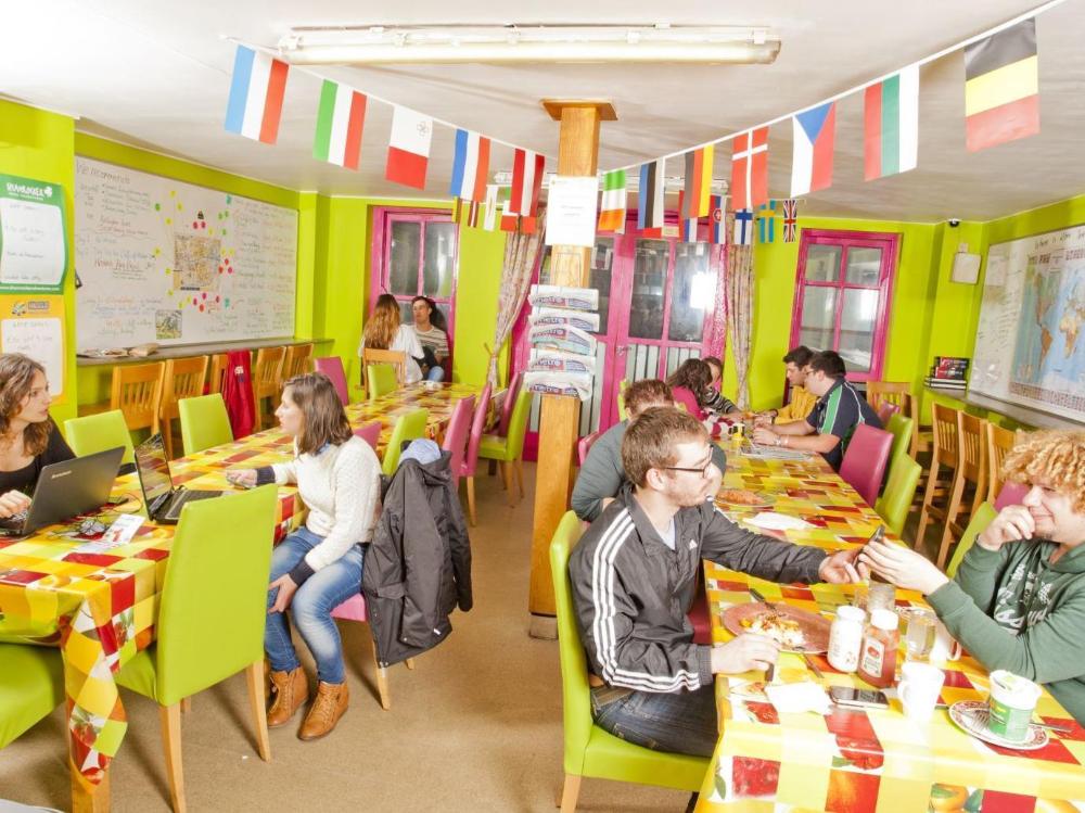 barnacles temple bar house