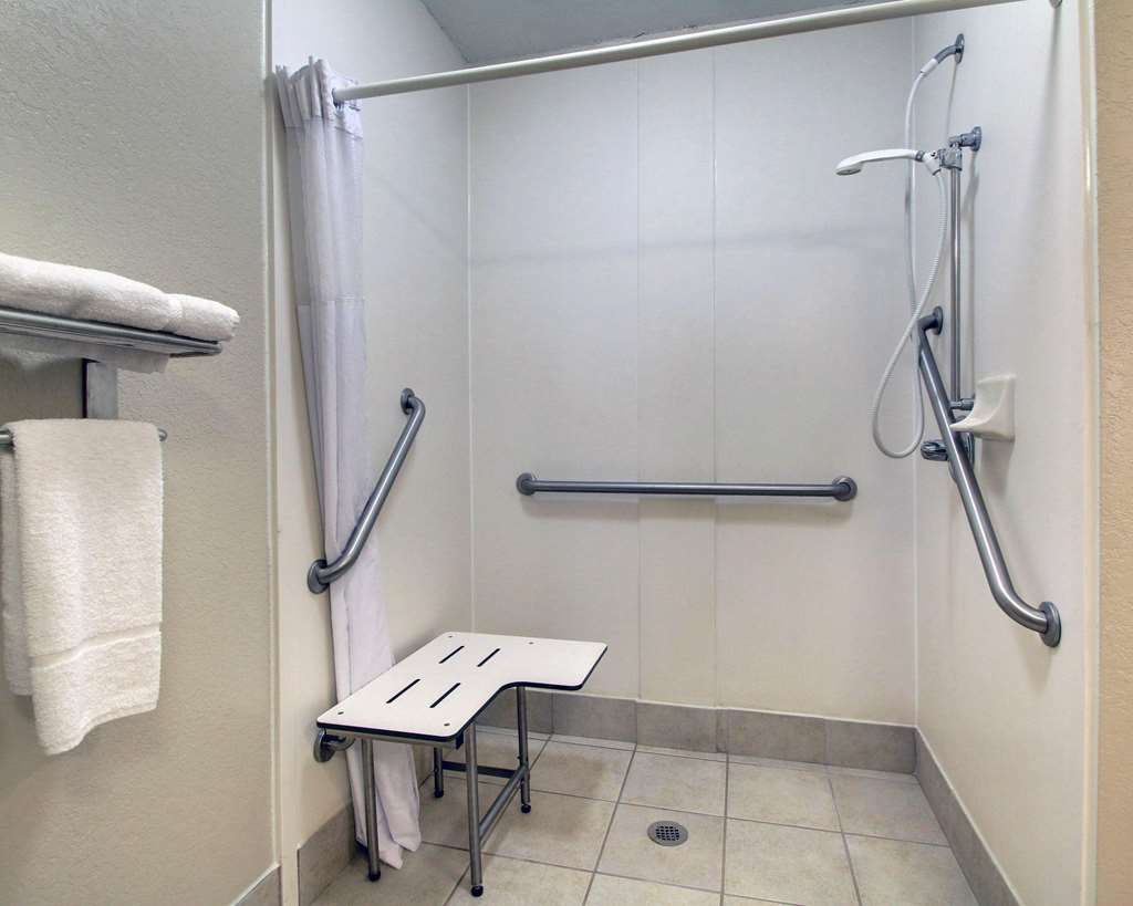 columbia inn and suites