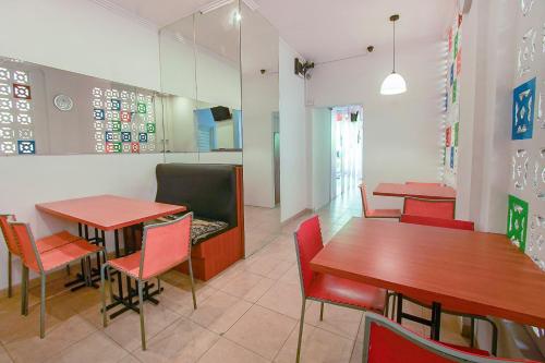 3808 fif fa hotel kauman