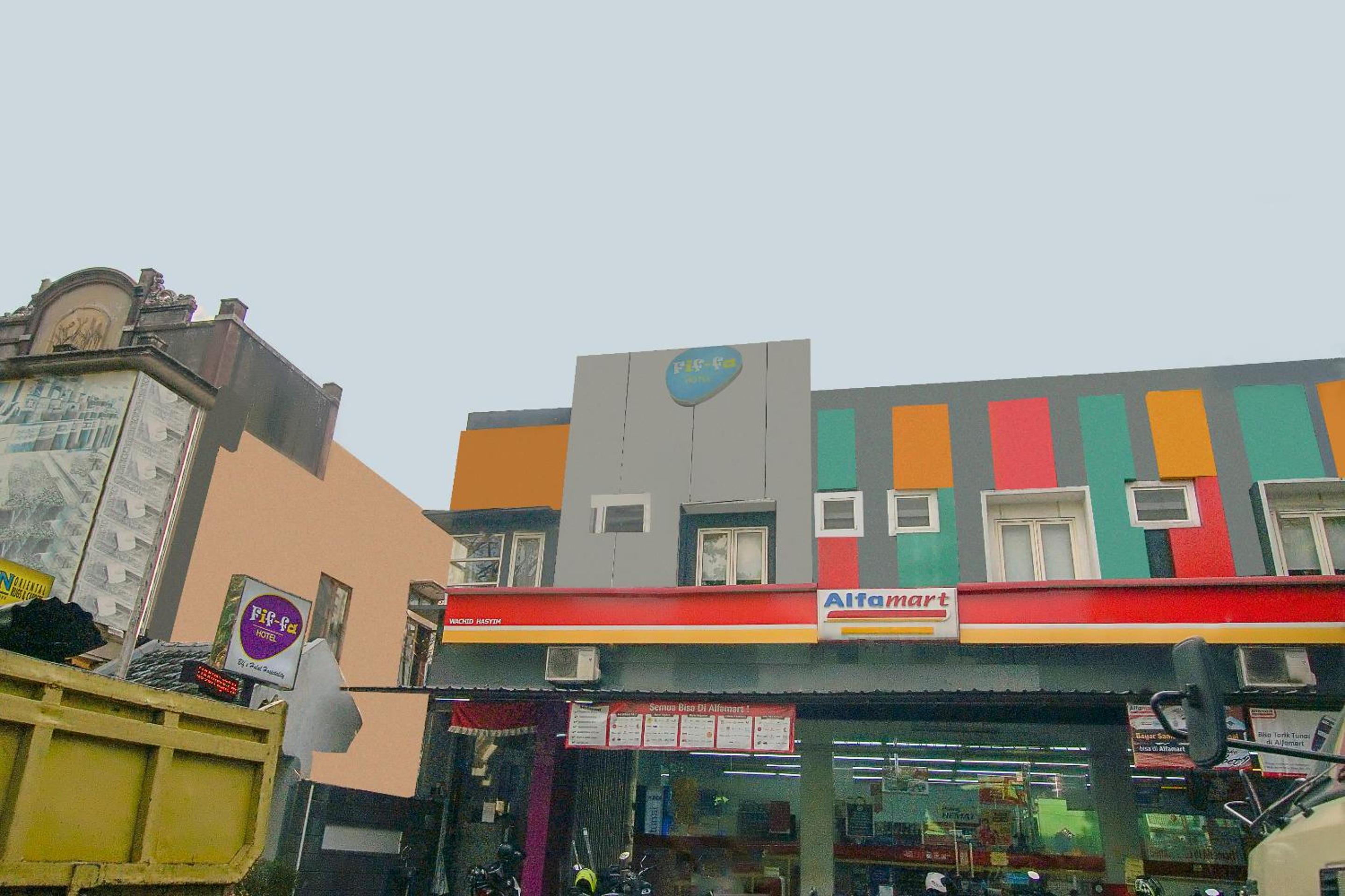 3808 fif fa hotel kauman