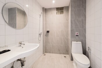 moon budget hotel