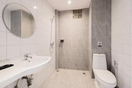 moon budget hotel