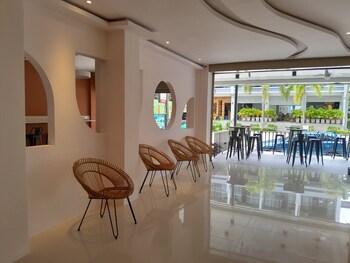 moon budget hotel