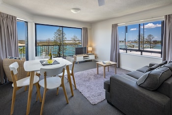 belaire place motel apartments