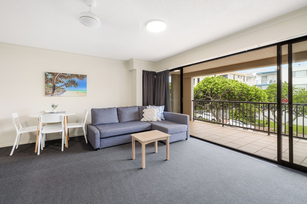 belaire place motel apartments