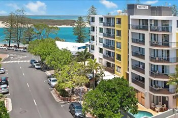 belaire place motel apartments