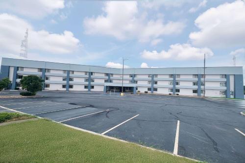 Baymont By Wyndham Columbia, Mo,Missouri>>Columbia,3 star