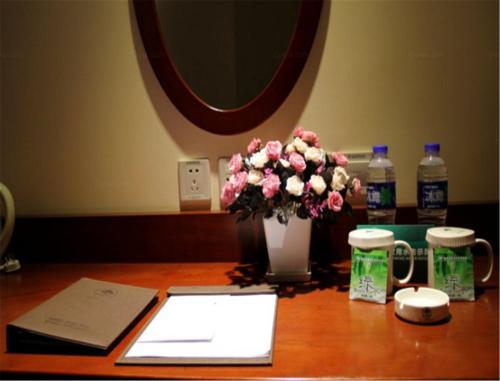 greentree inn chengde railway station southeast chengde century city store