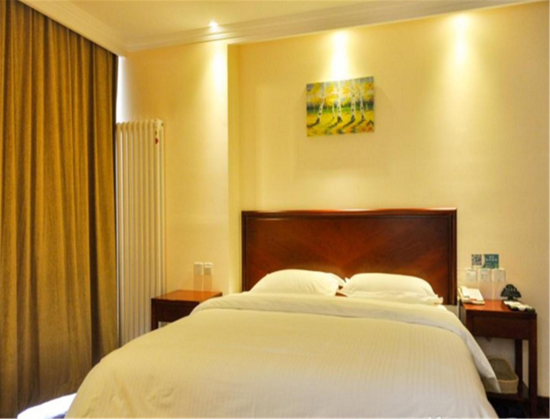 greentree inn chengde railway station southeast chengde century city store