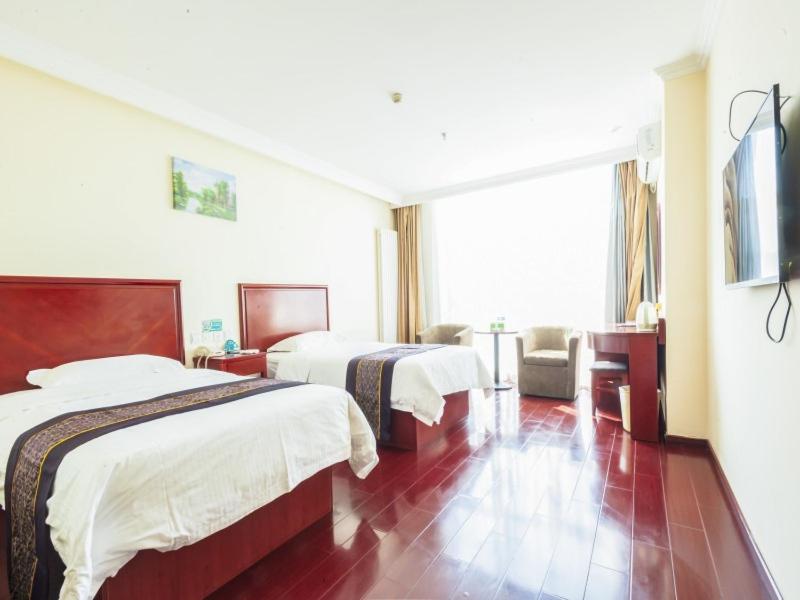 greentree inn chengde railway station southeast chengde century city store