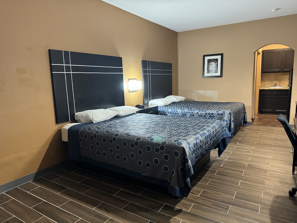 executive inn and suites