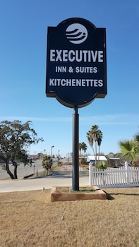 executive inn and suites