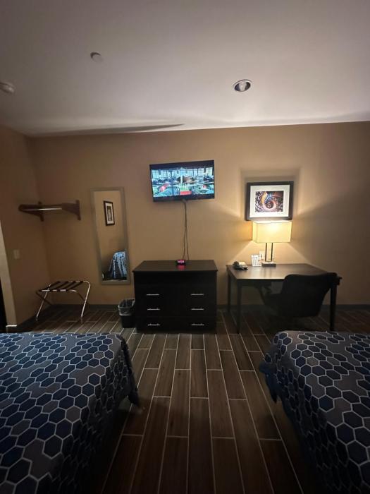 executive inn and suites