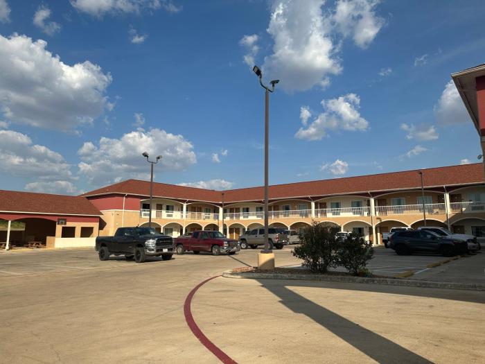 executive inn and suites