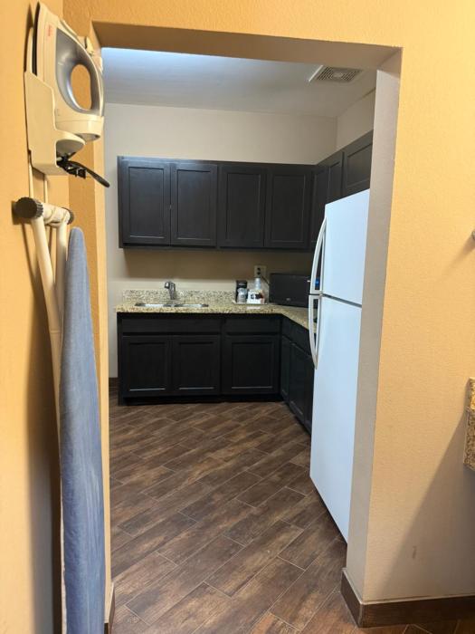 executive inn and suites