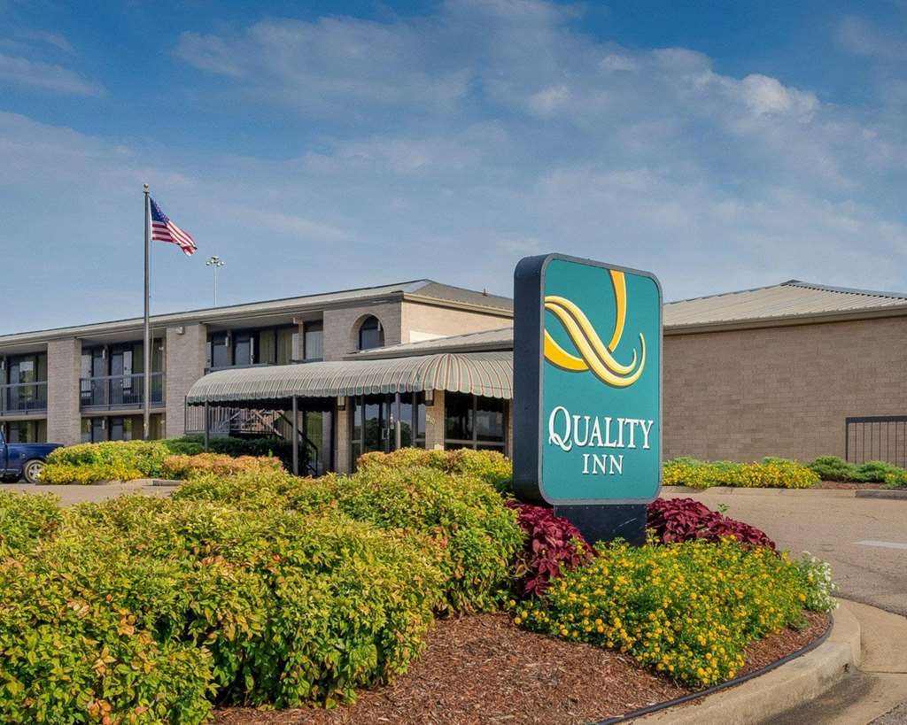 quality inn columbus ms