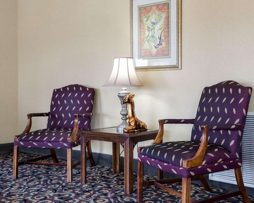 quality inn columbus ms