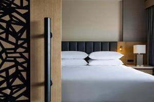 sheraton suites columbus worthington