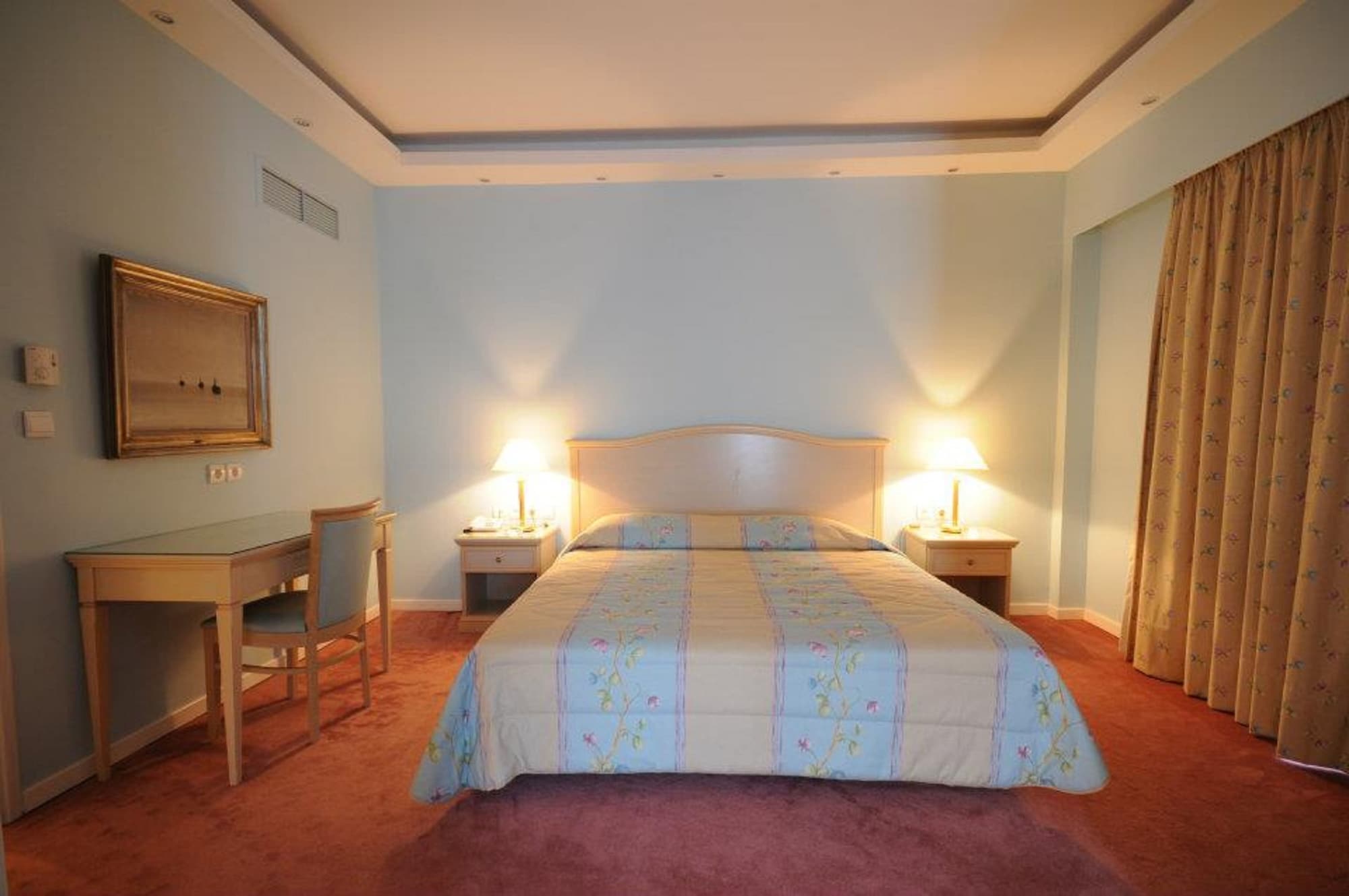 paliria hotel
