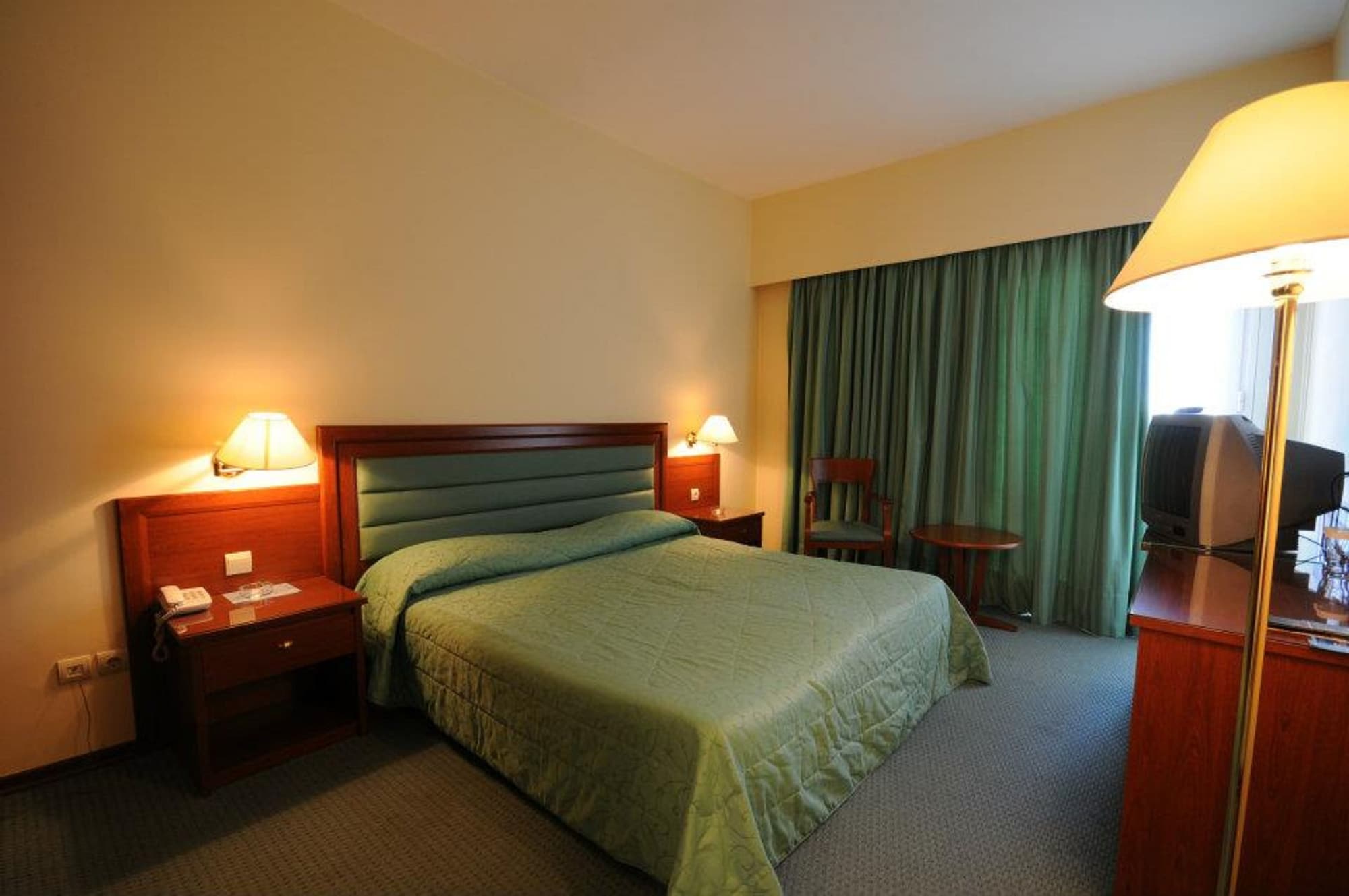 paliria hotel