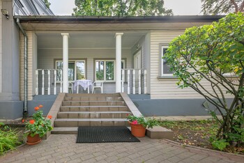 valensija large suite