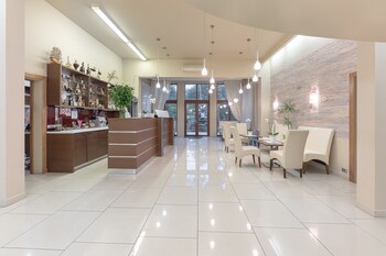 valensija large suite