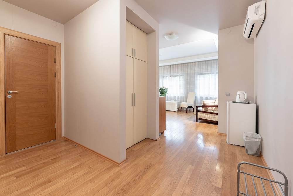 valensija large suite