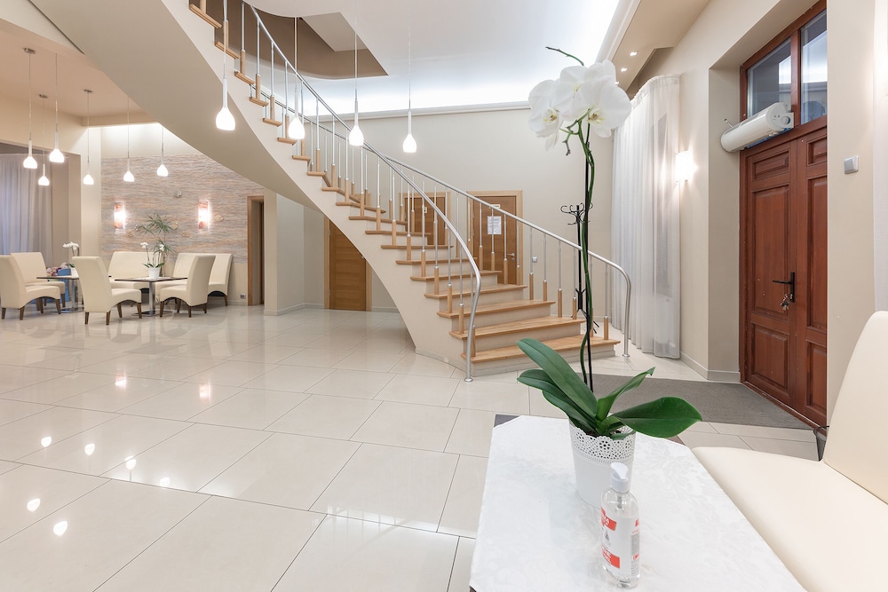 valensija large suite