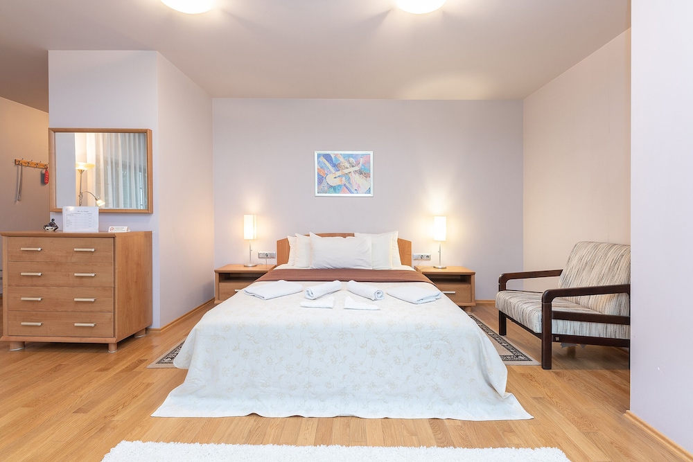 valensija large suite