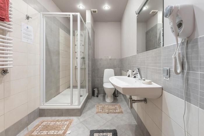 valensija large suite