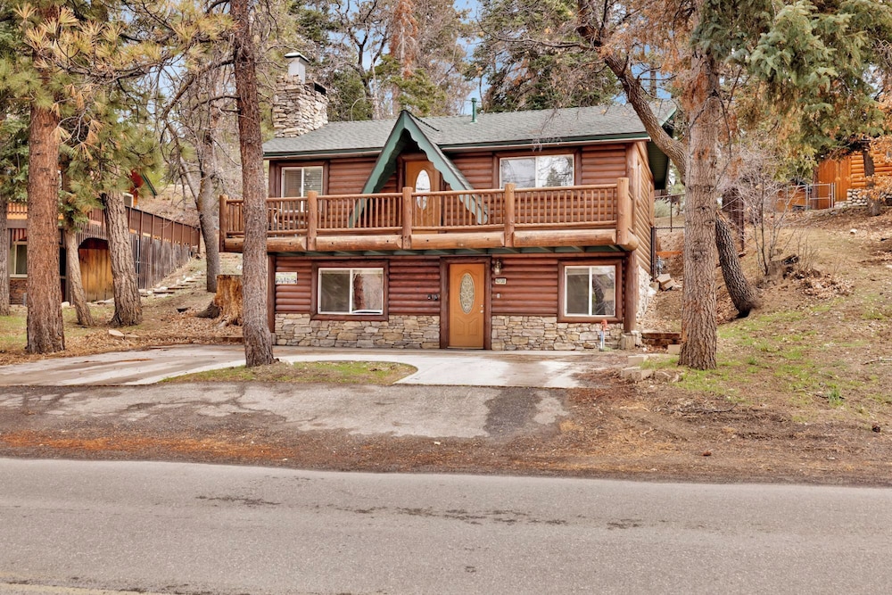 bear tracks 2020 by big bear vacations