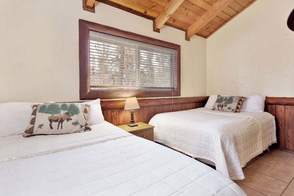bear tracks 2020 by big bear vacations