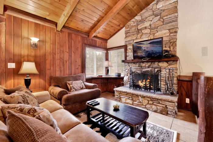 bear tracks 2020 by big bear vacations
