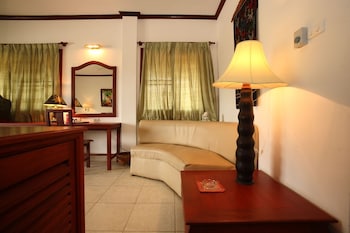 vansana vang vieng