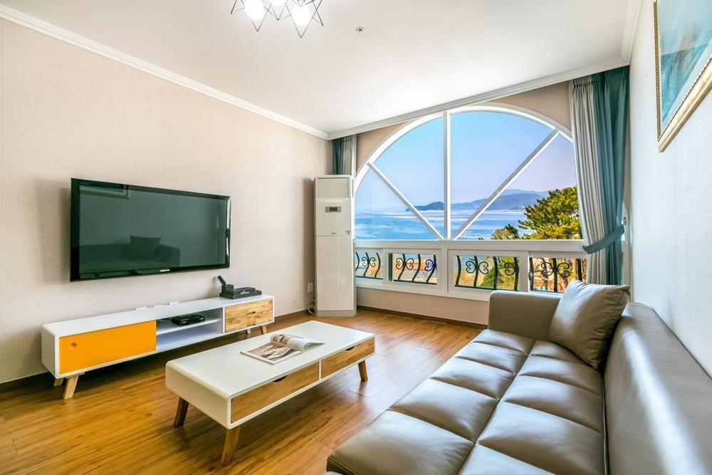 beach castle hotel and resort