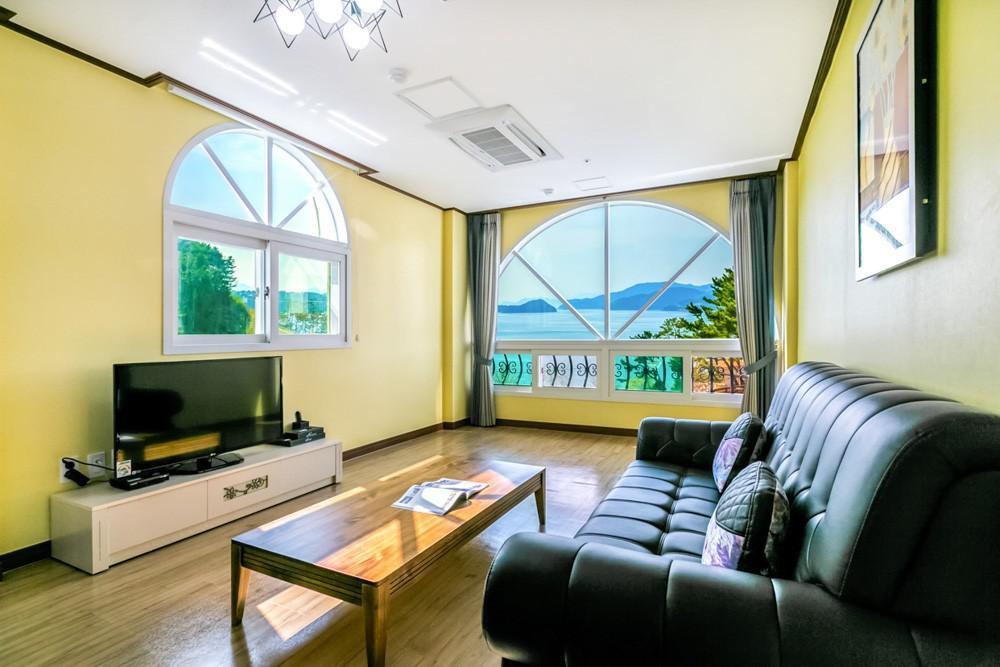 beach castle hotel and resort