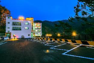beach castle hotel and resort