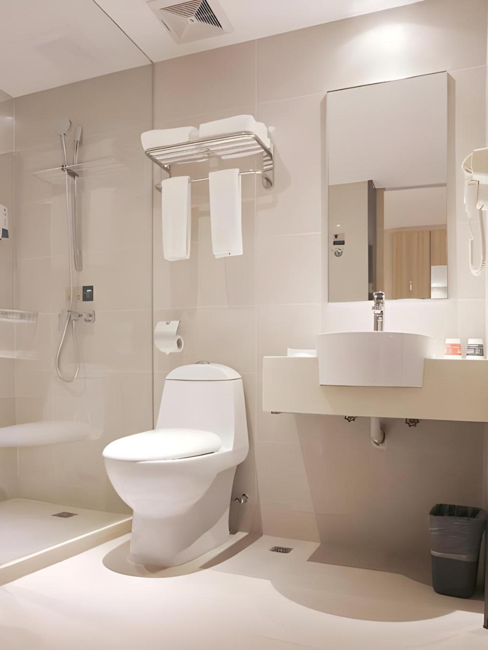 city comfort inn hengyang jiefang avenue lianhu square