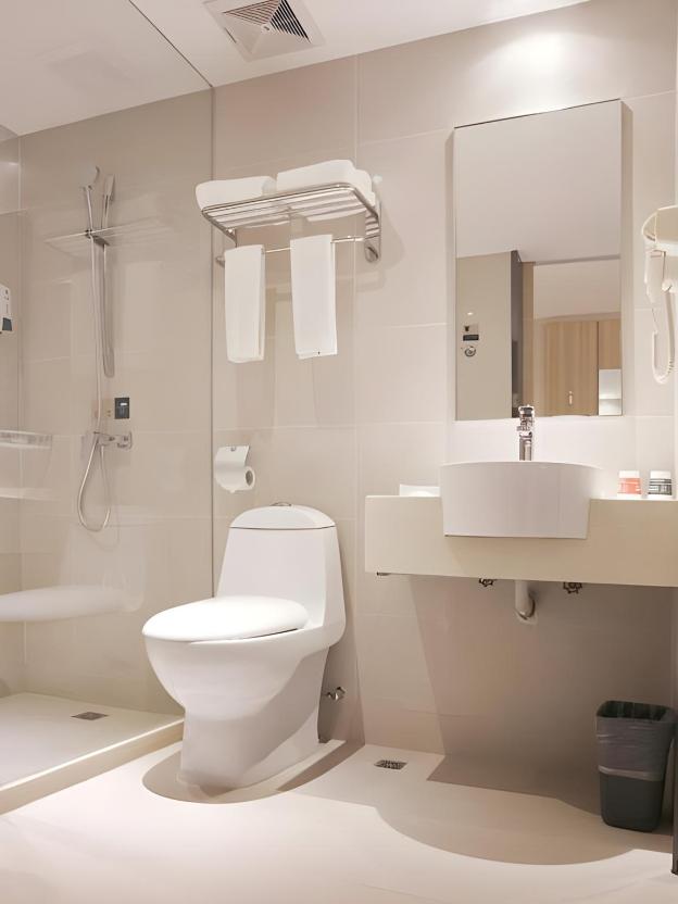 city comfort inn hengyang jiefang avenue lianhu square