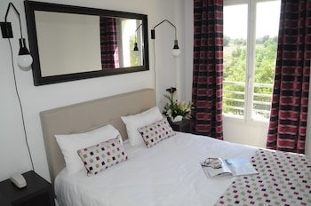 nemea apparthotel green side biot sophia antipolis