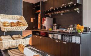 nemea apparthotel green side biot sophia antipolis