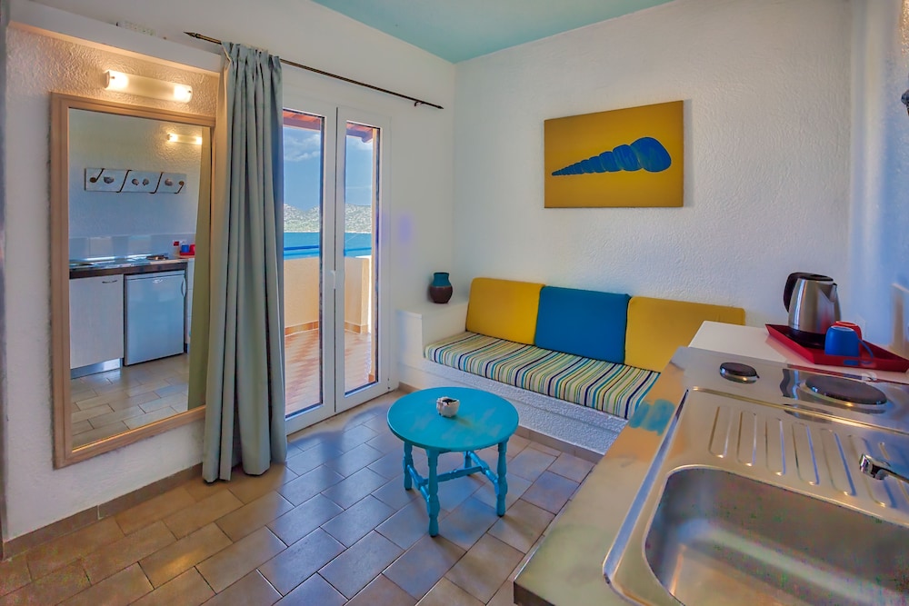elounda heights adults only