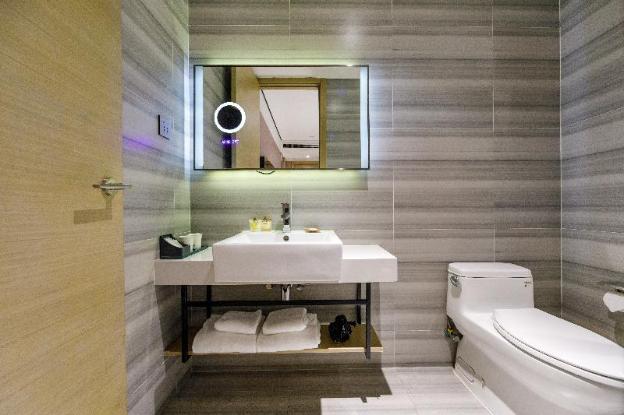 hanting premium hotel shanghai east nanjing road