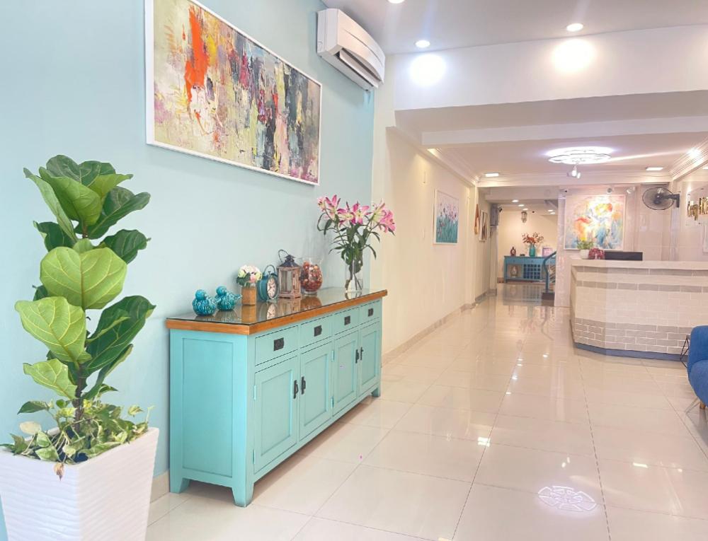 cozy hotel 140 cong quynh