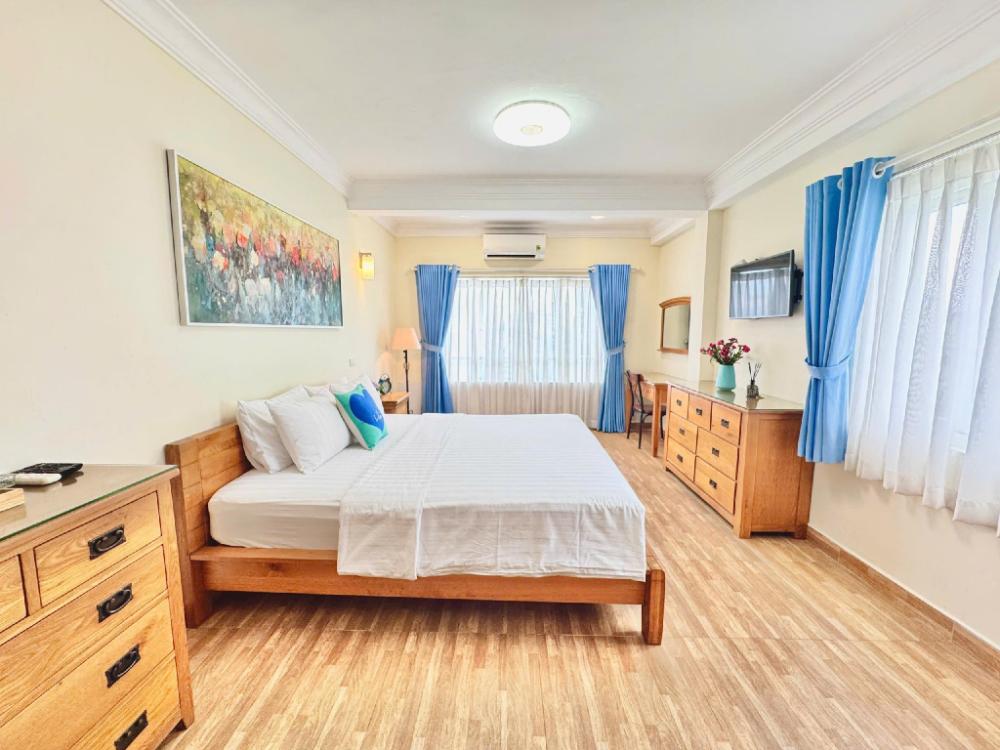 cozy hotel 140 cong quynh