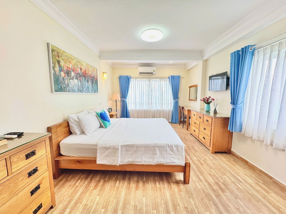 cozy hotel 140 cong quynh